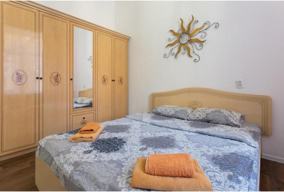Апартаменти На Сковороди,3Б Harkiv Exterior foto